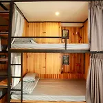 5D Upper Dorm