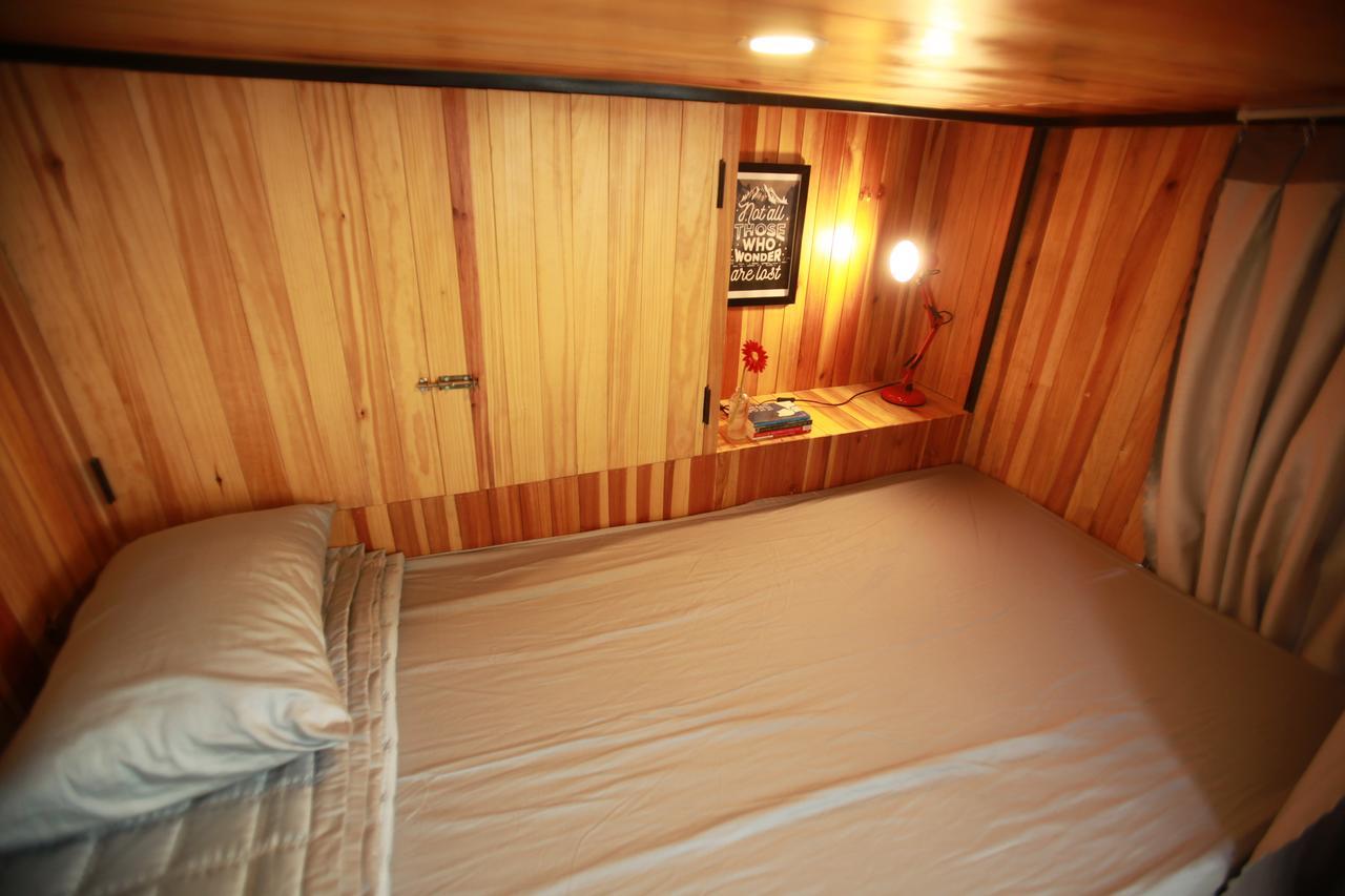 5d Upper Dorm * Da Nang