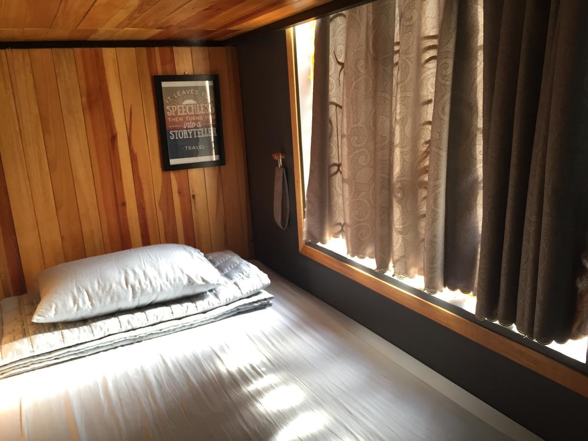 5d Upper Dorm *