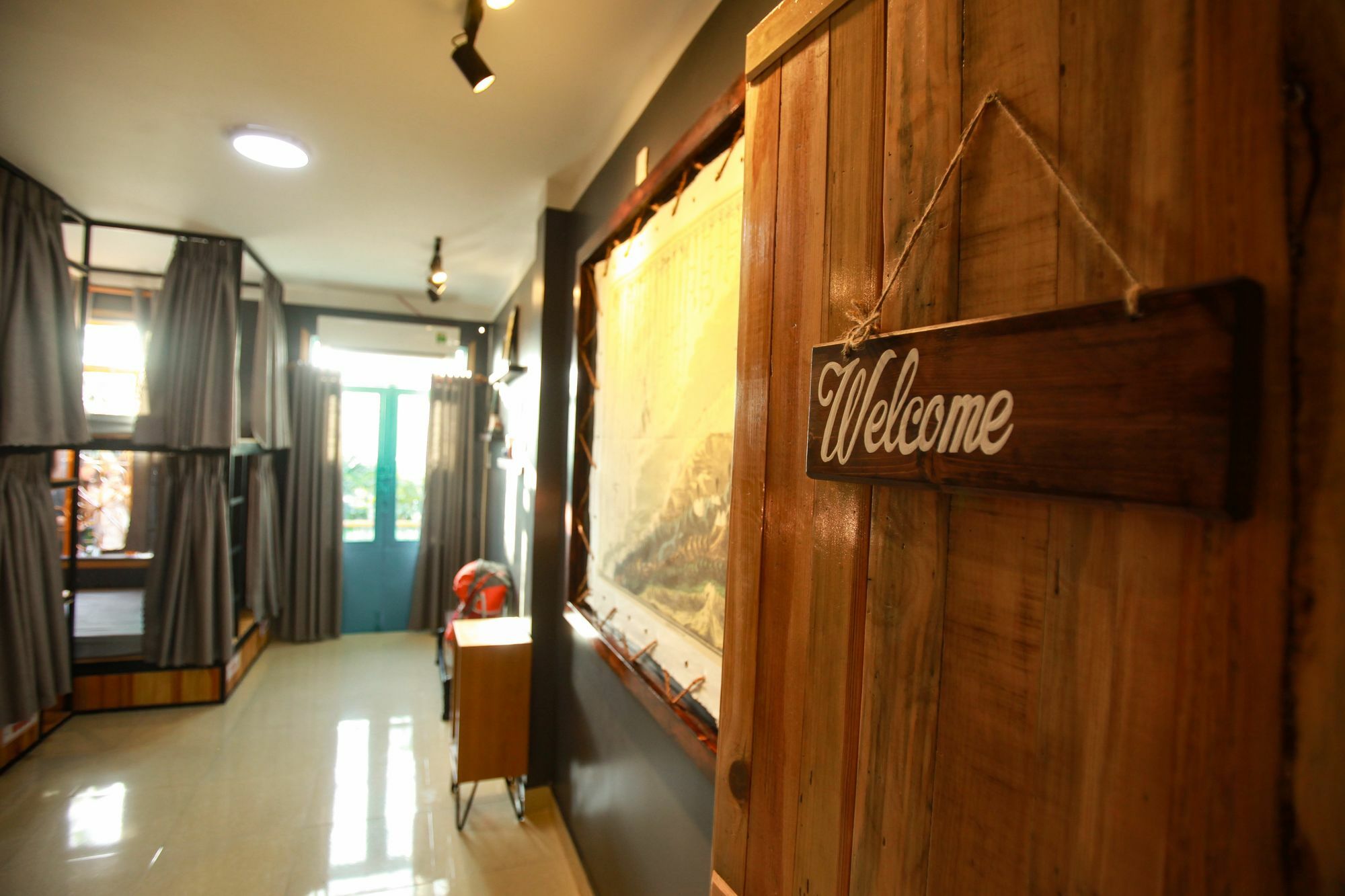 5d Upper Dorm
